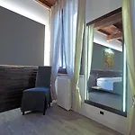 Bed & Breakfast Alkimia Smart Ferrara